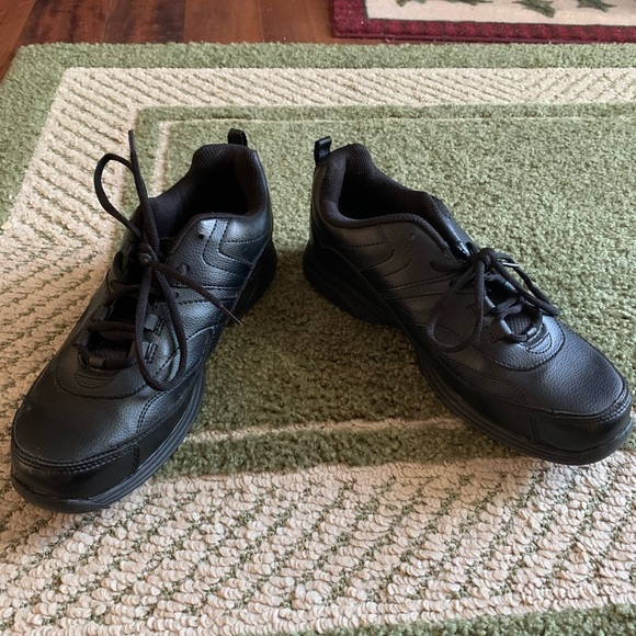 comfortable black work sneakers